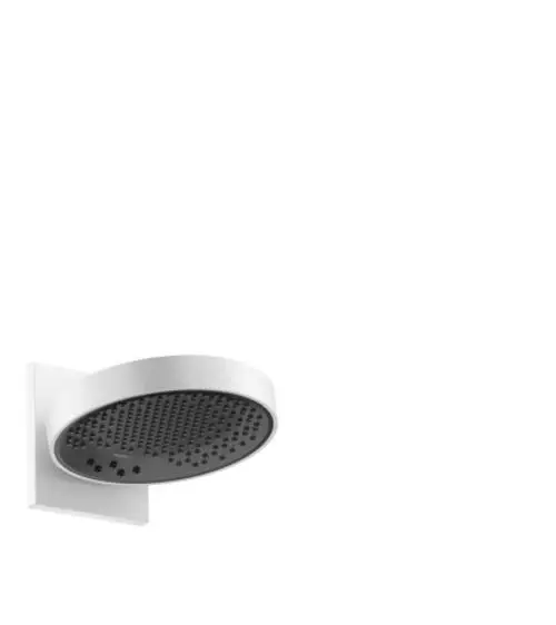 Kopfbrause in mattem Weiß von Hansgrohe, rund mit Wandanschluss und perforierter Wasserauslassfläche, leicht geneigt montiert.